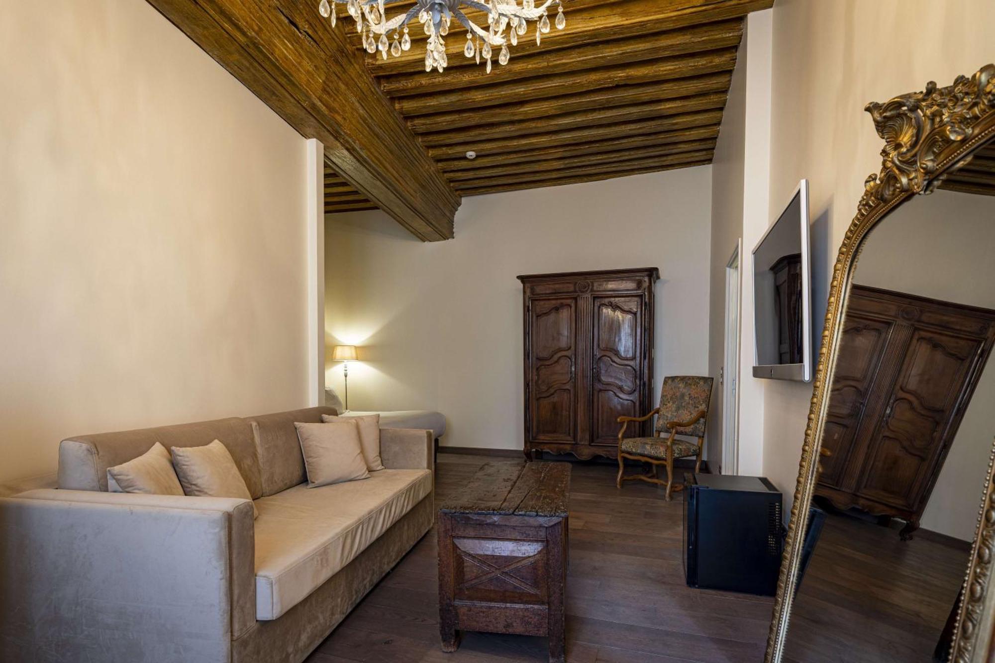 Abbaye De Maizieres Hotel Beaune  Bagian luar foto